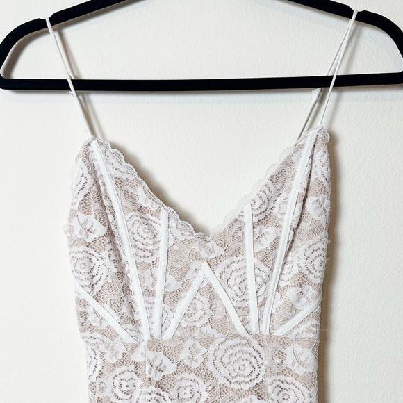 New Hello Molly Instant Double Take Maxi Dress Gown Lace 2 - Picture 3 of 11